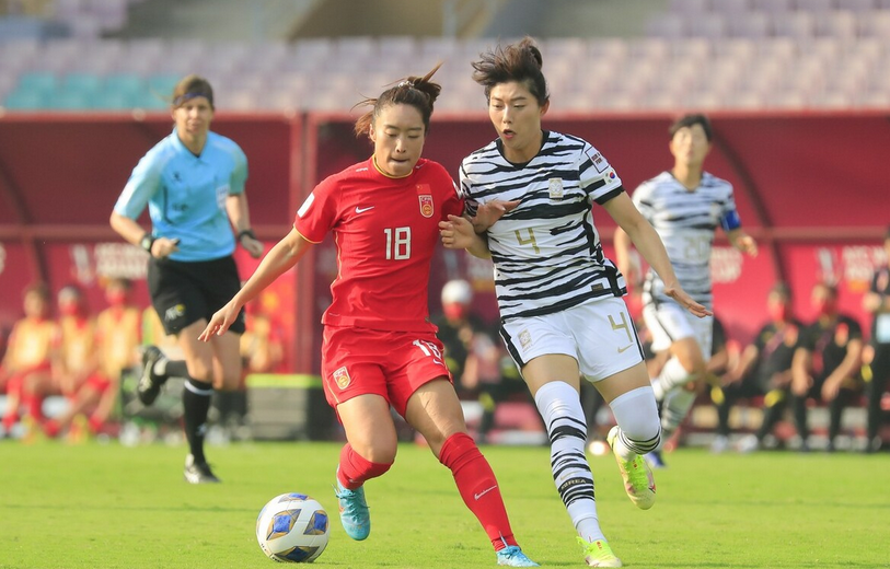  佛罗伦萨主帅变阵激活中场攻防转换  