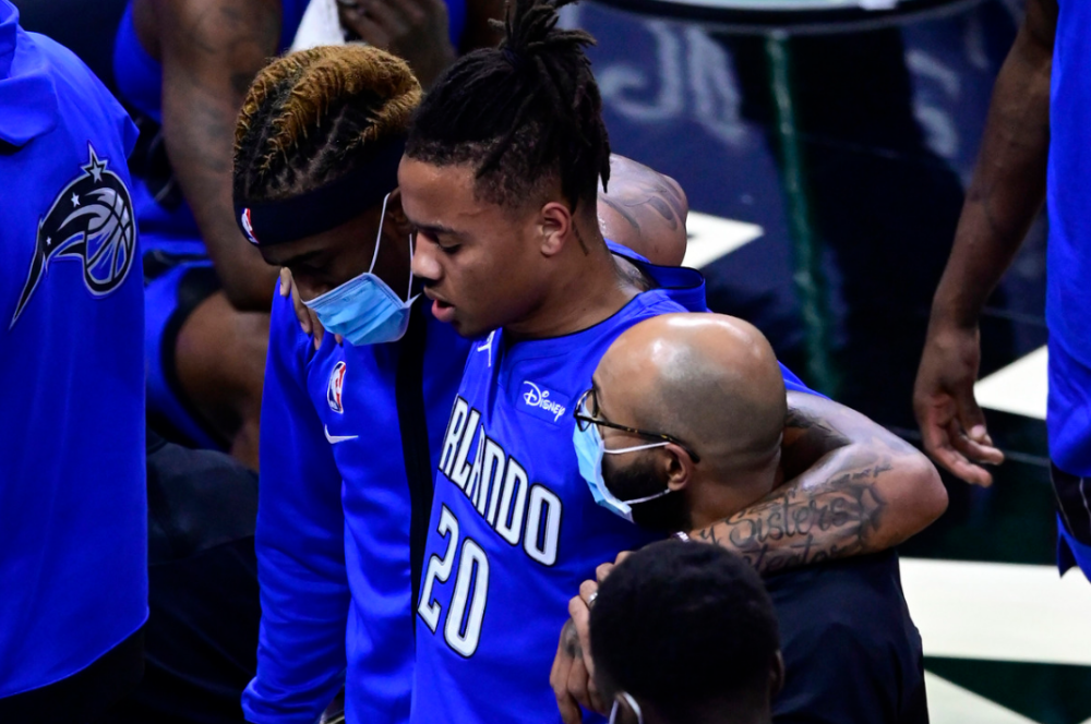  鹈鹕状元蔡恩遭遇左脚韧带撕裂  