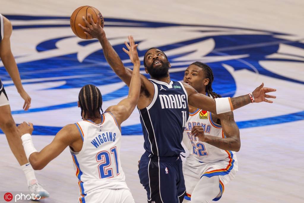  独行侠东契奇狂砍45分，马刺防守崩盘无力招架